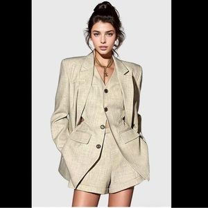Monvess 3- piece suit set - Beige size S